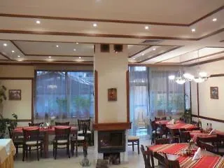 크라레프 드보르 3* 반스코