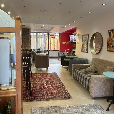 Hotel Welcome To Kralev Dvor Your In 3*