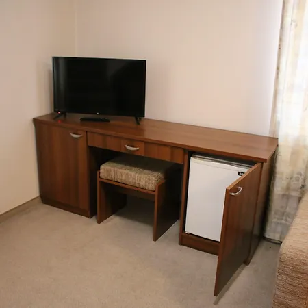 Welcome To Kralev Dvor Your In Hotel 3*