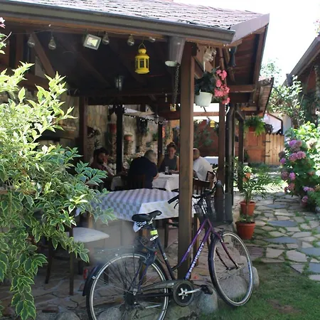 Welcome To Kralev Dvor Your In 3*